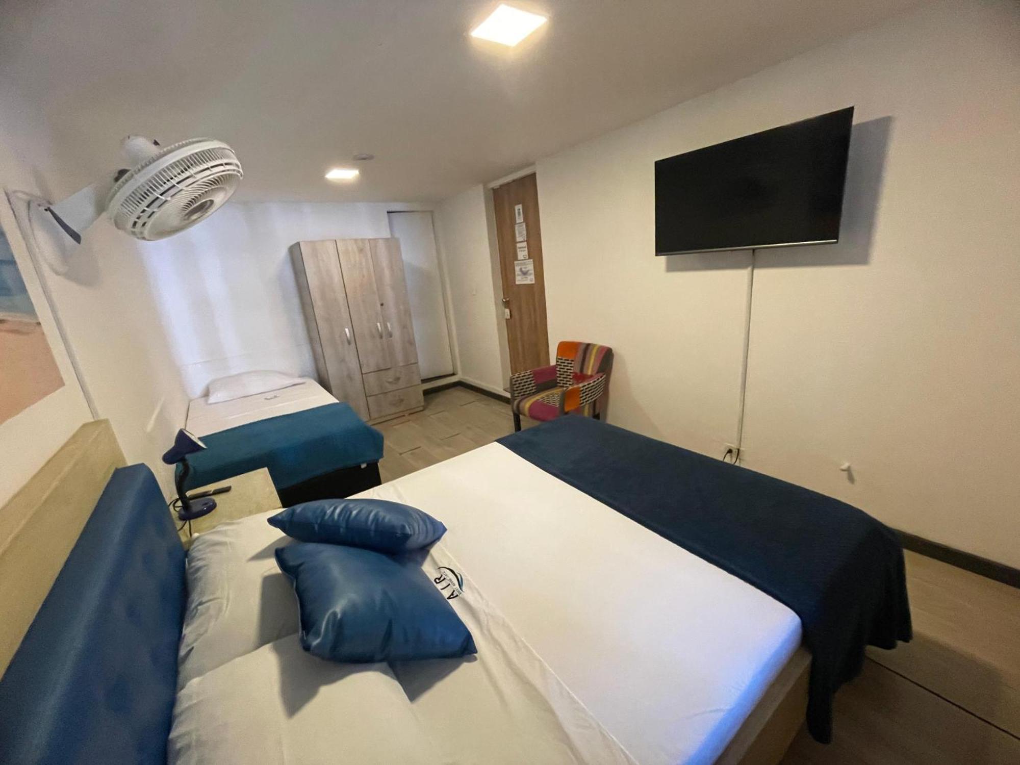 Air Guest House Медельин Экстерьер фото