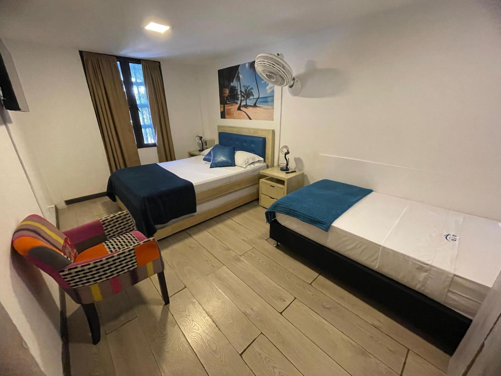Air Guest House Медельин Экстерьер фото