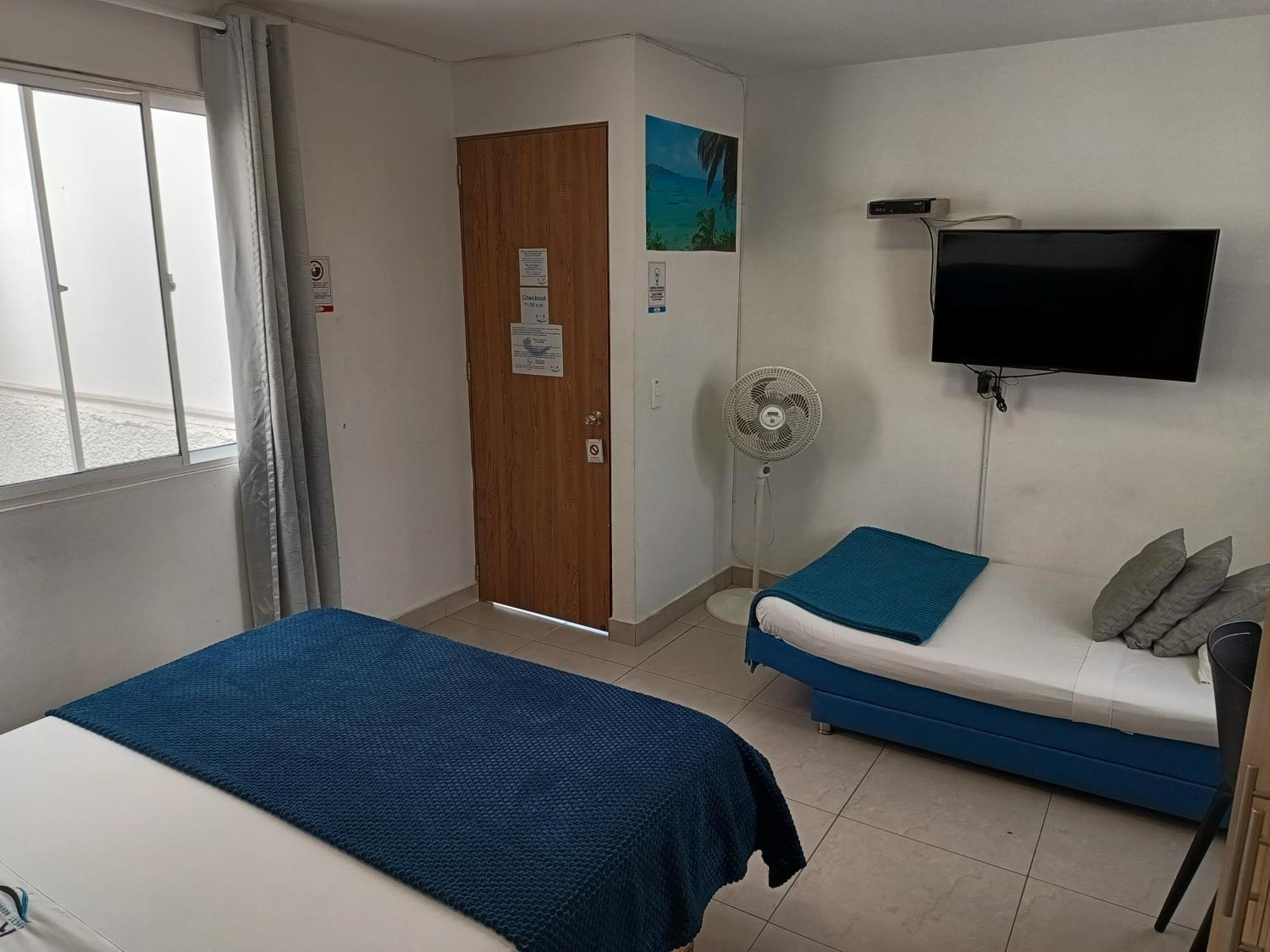 Air Guest House Медельин Экстерьер фото