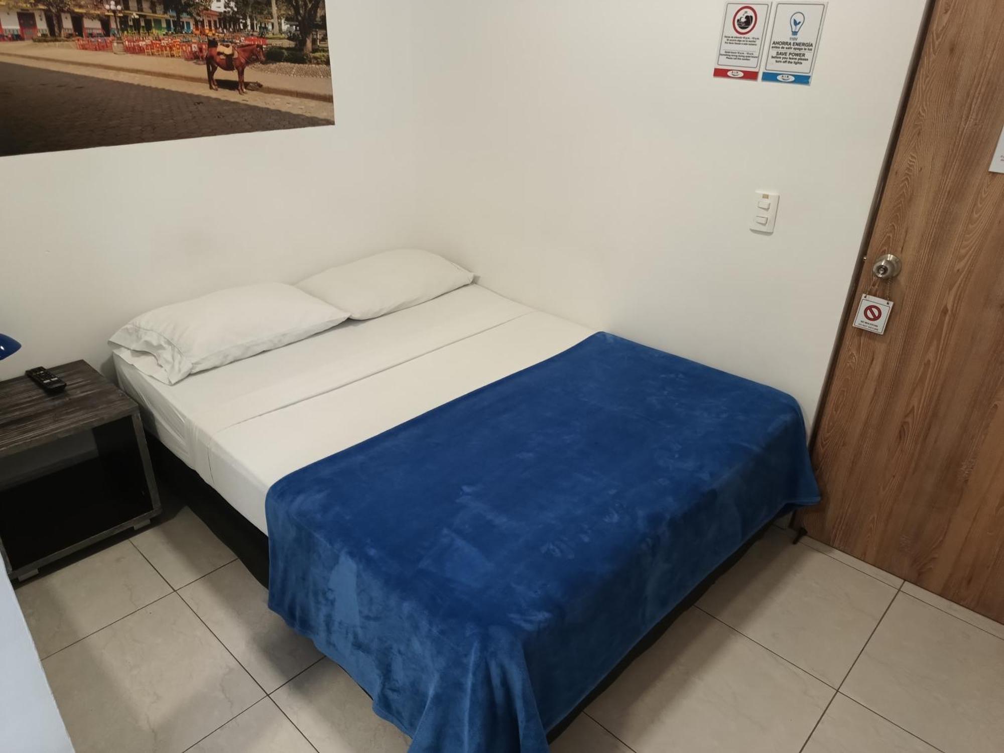 Air Guest House Медельин Экстерьер фото