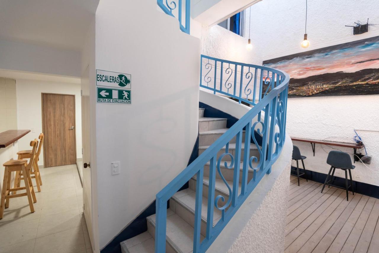Air Guest House Медельин Экстерьер фото